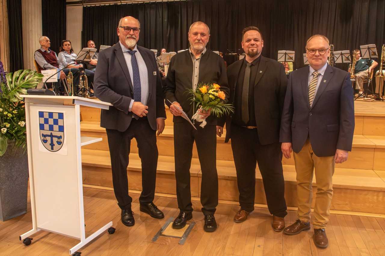 Ehrung von Hans Weichsler beim Gemeindeempfang 2026