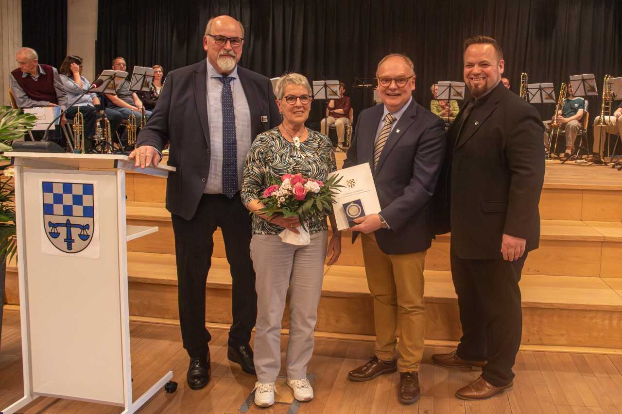 Ehrung von Helga Piecha beim Gemeindeempfang 2026